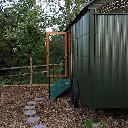 Glamping Malvern Shepherd Hut Exterior foto