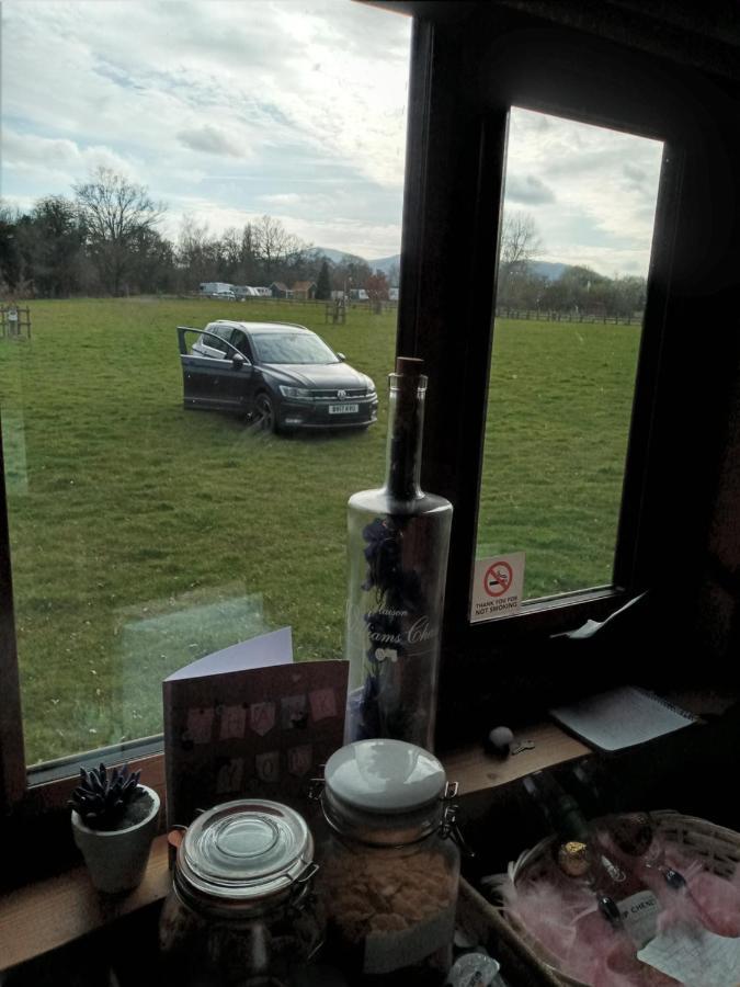 Glamping Malvern Shepherd Hut Exterior foto