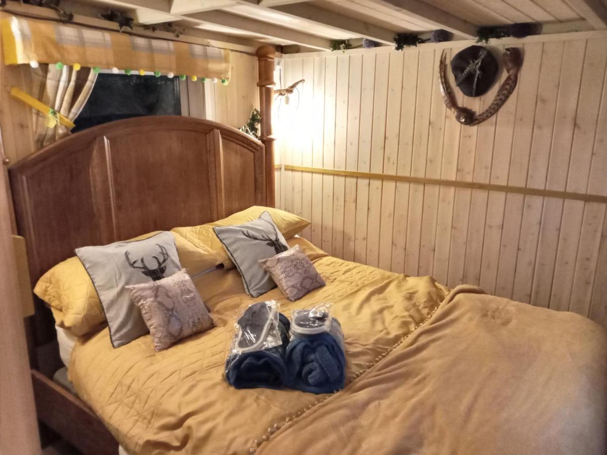 Glamping Malvern Shepherd Hut Exterior foto