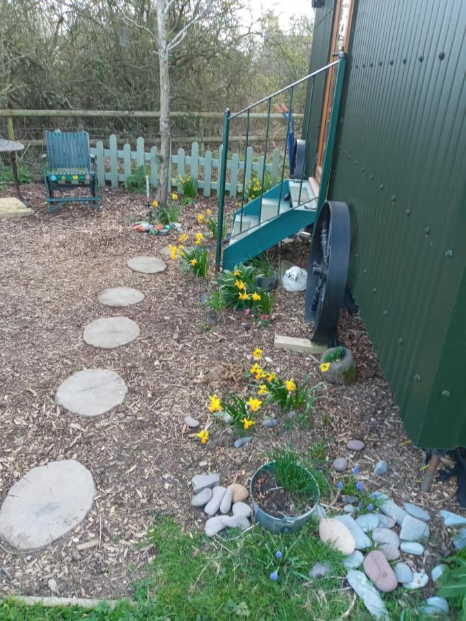 Glamping Malvern Shepherd Hut Exterior foto