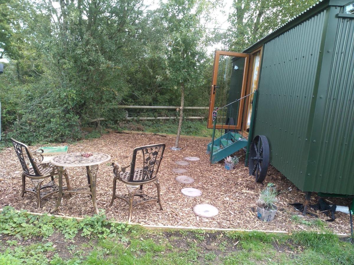 Glamping Malvern Shepherd Hut Exterior foto
